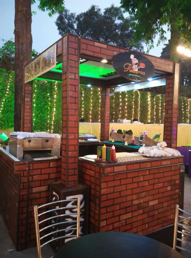 Pizza Hut Brick Look in Delhi and NCR